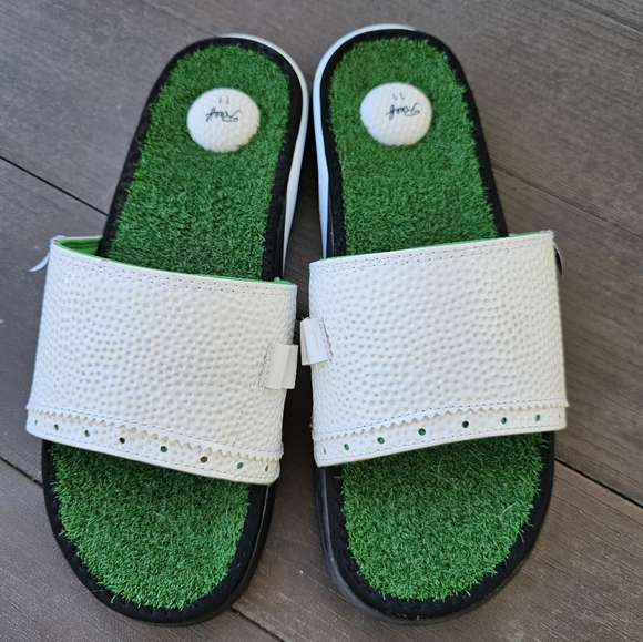 Reef Mulligan White Slide Sandals with Green Turf Footbed and Black Accents main image 6